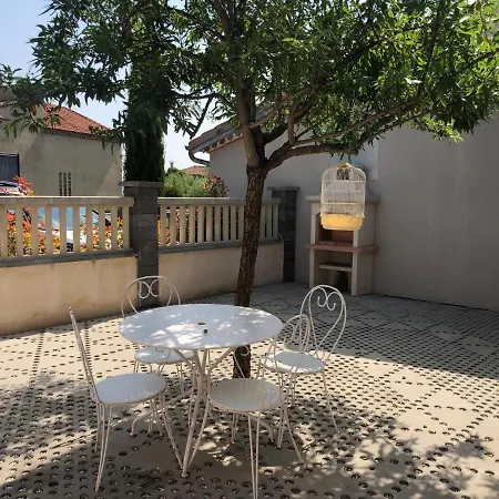 Villa L'amoureuse 3 *